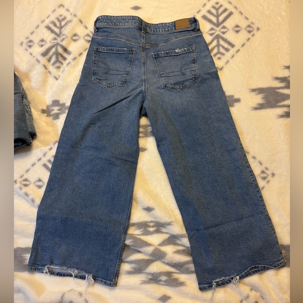 AE Strigid Super High-Waisted Ultra Wide-Leg Jean - Picture 2 of 5